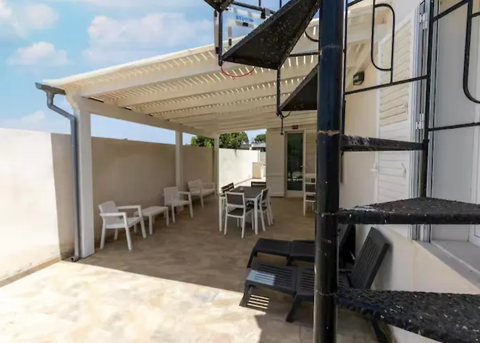 La Casa Di Isotta Trapani Дом отдыха Луого-Гранде