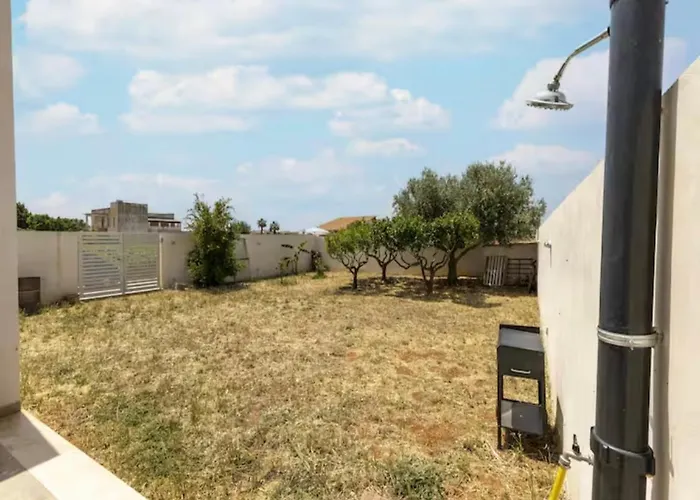 La Casa Di Isotta Trapani * Луого-Гранде